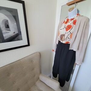 Size Small Outfit Floral Blouse + Sweater/Cardigan + Black Pants + Gold Jewelry