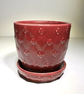 VTG Shawnee Quilted Daisy Red Pottery Planter 454. w/ Attached Saucer — Read