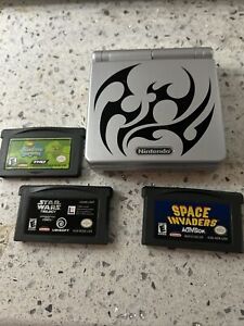 Nintendo Game Boy Advance SP Tribal Limited Edition - Silver