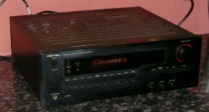 Rotel RX-975 AM/FM Stereo Receiver