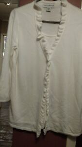 Sag Harbor Women's Medium White Double Look Soft Acrylic White Sweater