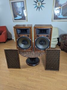 Vintage Pioneer CS-901A Speakers quite nice
