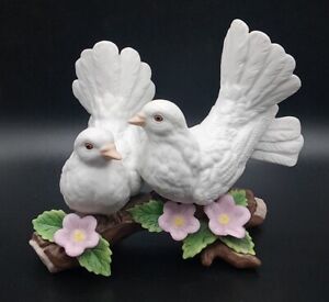 New ListingVintage HOMCO Courtship Love Doves Figurine Birds On Branch 1453 White Porcelain