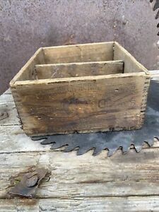Horse Co Crate Capewell Nail Vintage Wooden Box Connecticut Hartford