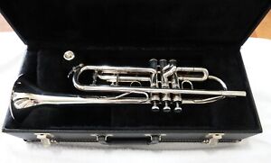 CONN Connquest 21B Silver Trumpet Bb & C in outstanding condition