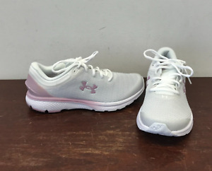 Women's Under Armour Charged Escape 3 Evo Running Shoes. Size 8.5.