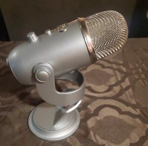 Blue USB Microphone Silver W/ Stand TESTED WORKING