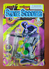 Finger Skate Scooter Die Cast Metal Toy Used/Plastic Bubble Separating From Card