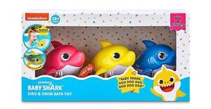 SILICONE FIN Baby Shark Water Activated Sing & Swim Bath Toys New Version