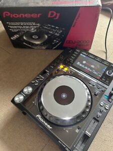 Pioneer CDJ-2000NXS Pro DJ Multi Player Digital Turntable Black From Japan