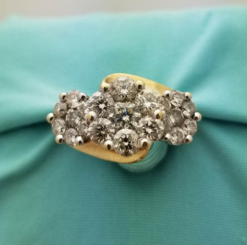 Vintage 14K Gold 3TCW Diamond Rosette Cluster Ring-Right Hand Ring-Whole Stones-