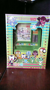 Ultra RARE Keroro Gunso Sgt.Frog Keroro Card Vending Plastic Machine Toy