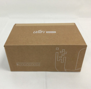 Ubiquiti UniFi 8-Port Managed Gigabit Switch with PoE (US-8-60W) - NEW