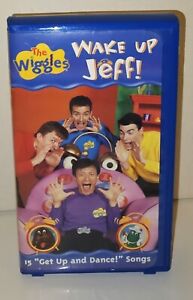 The Wiggles Wake Up Jeff VHS, 1999 , Blue Clam Shell 15 Songs  And  Wags The Dog