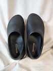 Crocs Dual Comfort Size 8 Black Work Nursing Non-slip Shoes