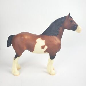 Breyer Traditional - Bay Pinto Clydesdale Mare - “Northumberland Flowergirl”