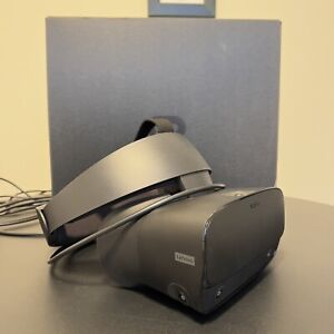 New ListingOculus Rift S PC-Powered VR Gaming Headset - Black