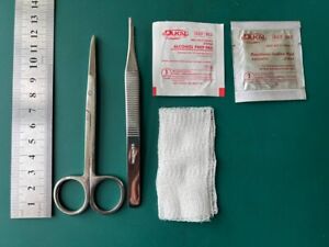 Suture Removal Kit Box of 50 units BUSSE 723, Iris Scissors , Forceps