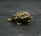 37MM Small Curio Chinese Bronze Animal Golden Toad Spittor Money Wealth Statue