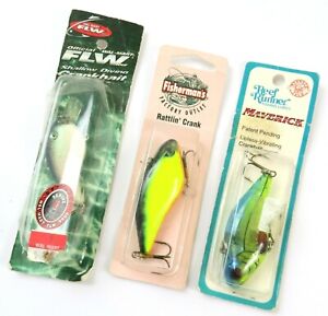 Mixed Lot of 3 Old Stock Crankbait Fishing Lures, Reef Runner, FLW, etc.
