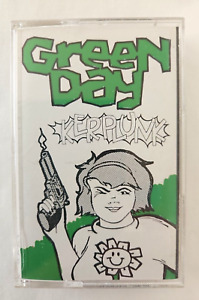 New ListingGreen Day KERPLUNK! Cassette VTG 1992 Lookout! #46  Tested Plays & Sounds Great