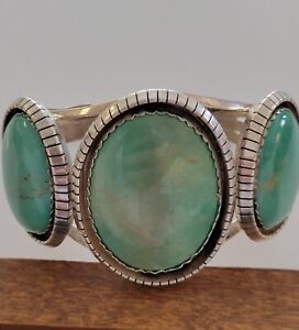 Old Pawn Handmade Vintage STERLING NAVAJO 3 Stone Green Turquoise Row Bracelet