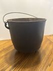 VTG Antique Unmarked Three Legged Cast Iron Pot/Cauldron Bean Pot Kettle
