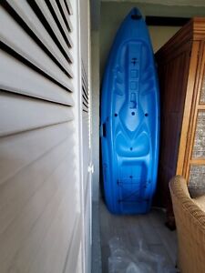 8 Ft. Sit-on-top Kayak Blue. Great perfect condition