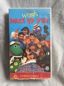 Vintage The Wiggles Wake Up Jeff! Original Cast VHS Video Tape 1996 PAL 40 mins
