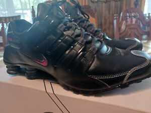 Nike Shox NZ Black Varsity Red - Excellent Condition! Style 378341-017