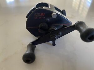Quantum QD310 Reel Older Used Baitcast Reel. In Working Condition Check It Out