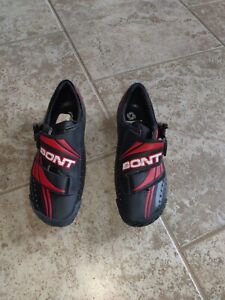 Cycling Shoes. Bont.  40.5 EU. 7 US. Carbon sole.