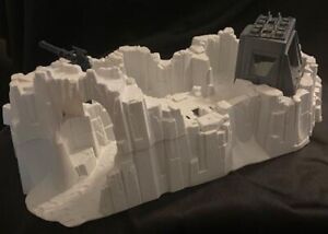 Vintage 1980 Kenner Star Wars Hoth Imperial Attack Base Playset