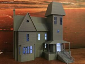 HO Scale Mary's Mansion House (AKA BeetleJuice) 3D printed High Detail (Gray)