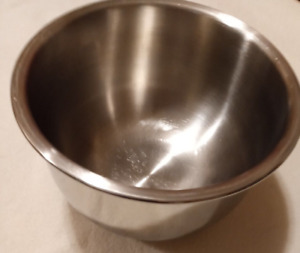 Vintage Vollrath Stainless Steel 1 Qt (4 Cups) Mixing Bowl Excellent Condition