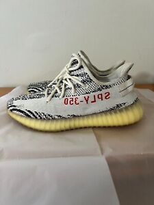Mens Size 10.5 - adidas Yeezy Boost 350 V2 Low Zebra *Pre-Owned Without Box*