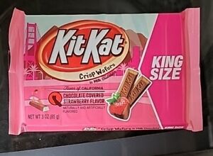 KitKat King Size Chocolate Covered Strawberry Flavor USA California RARE 3 oz