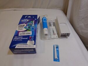 KIDS ORAL-B RECHARGEABLE TOOTHBRUSH COLOR CHANGING BRISTLES... NEW
