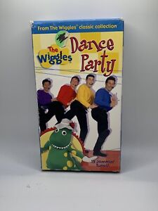 The Wiggles: DANCE PARTY VHS Greg, Jeff, Murray, Anthony. 15 Songs Slip Cover