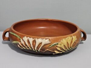 Roseville Brown Freesia Console Bowl 465-8
