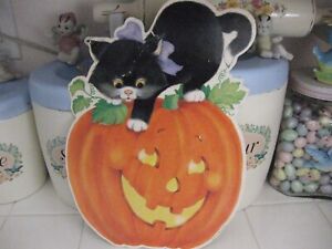Cute Vintage 1987 Hallmark Black Cat On Pumpkin Halloween Die Cut