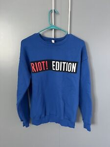 Paramore Riot Edition Sweatshirt Pullover Women’s SMALL
