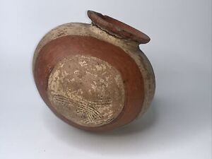 pre columbian pottery artifact vase