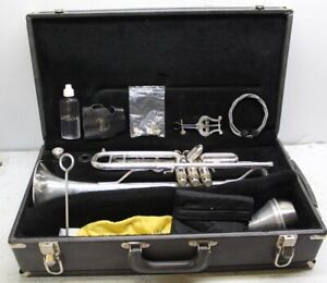 Blessing ML-1 Trumpet WITH HARD CASE AND EXZTRAS--- SEE SCRIIPT & PICTURES!!