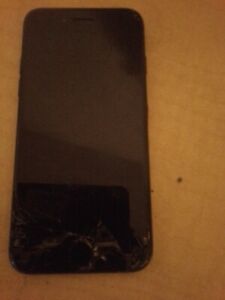 Apple iPhone 7 - 128GB - Black (Unlocked) A1778 (GSM)