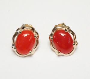 Vintage 14k Gold Ox Blood RED CORAL Stud Earrings - Excellent Condition