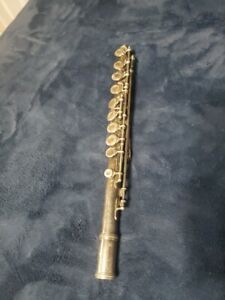 Gemeinhardt 2SP Silver Plated Flute * See 1 Peice Only