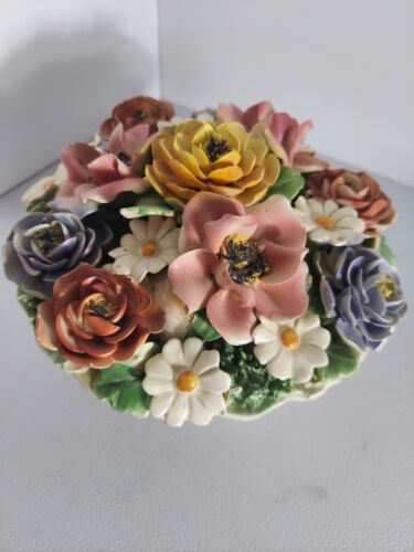VTG CAPODIMONTE ROSES Porcelain Lg FLOWER Sculpture Centerpiece Spring