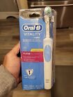 Oral B Braun Vitality Floss Action Toothbrush Rechargeable W/2 Minute Timer New