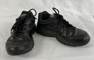 Women's Black Nike View III Athletic Walking Shoes, 454122-001, Size (6)